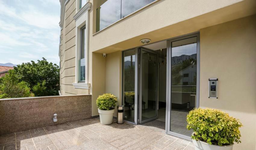 Luka Apartamento Budva Exterior foto