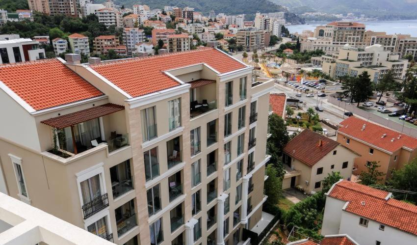 Luka Apartamento Budva Exterior foto