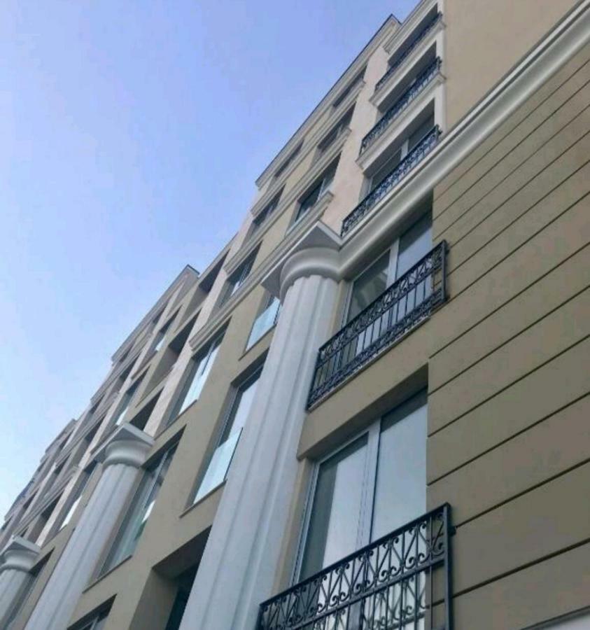 Luka Apartamento Budva Exterior foto