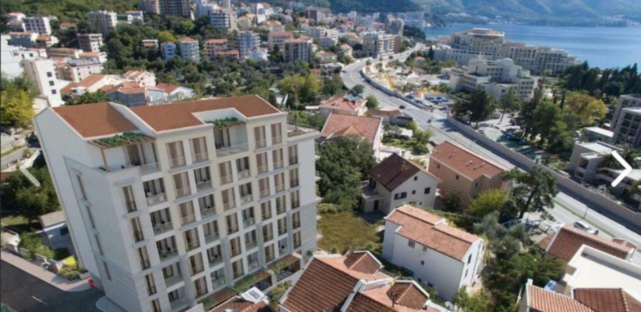 Luka Apartamento Budva Exterior foto